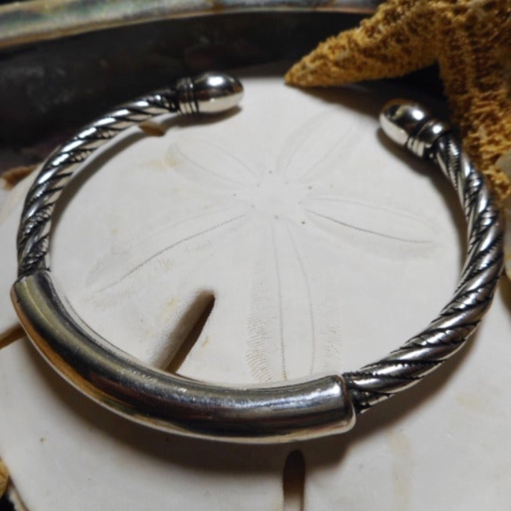 Sterling Silver Heavy Bangle Torque Bracelet 7 inch 30.12g